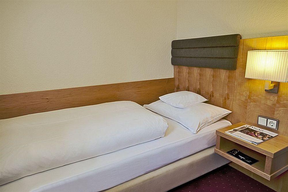 Hotel De France Wiesbaden City Dış mekan fotoğraf
